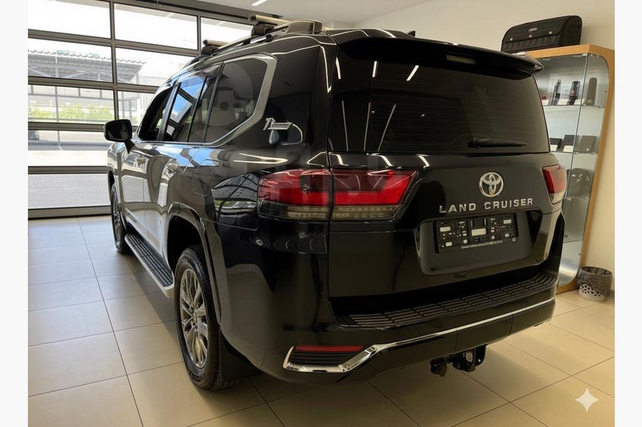 Toyota Land Cruiser 300 2021- Heckspoiler OEM Design Weiß Image