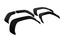 Toyota Land Cruiser 300 2021- VXR Bodykit Set Schwarz Foto 30