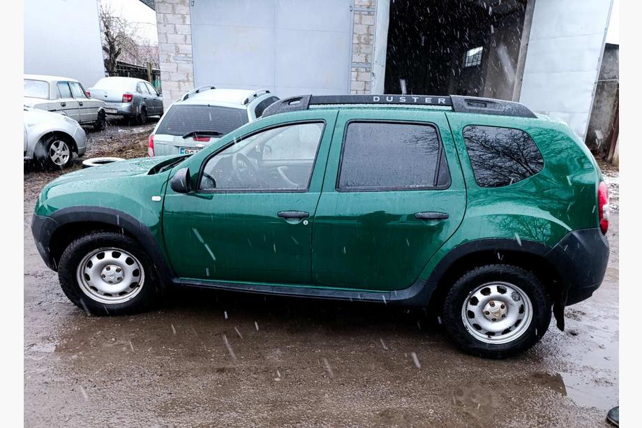 Dacia Duster 2008-2018 Kotflügelverbreiterungen (4 Stk., schwarzes ABS) Foto 1