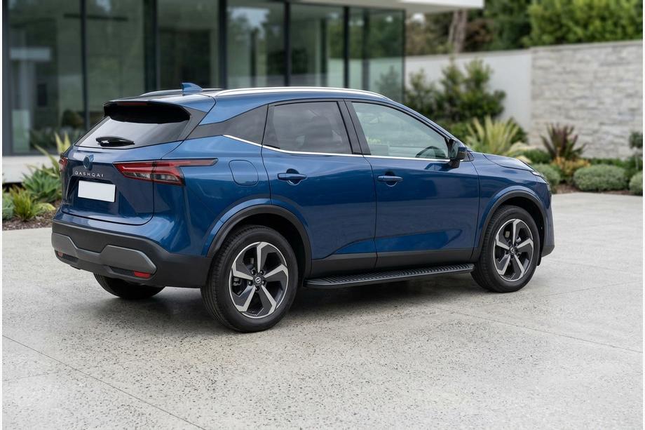 Nissan Qashqai 2021- Seitenschweller Tayga Black (2 Stk., Aluminium) Image