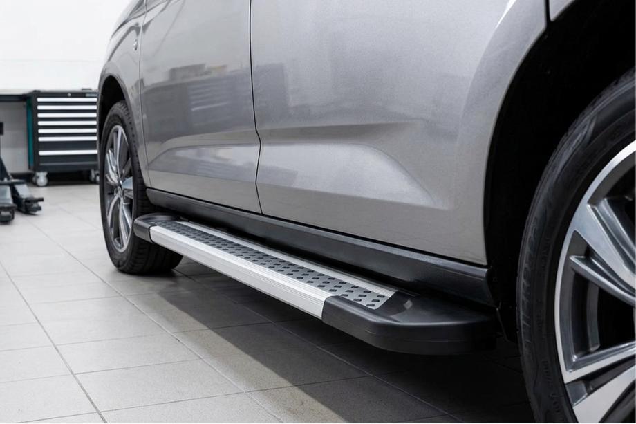 Volkswagen Caddy 2020- Seitenschweller Vision New Grey (2 Stk., Aluminium) Maxi Basis Image
