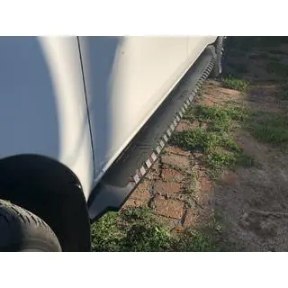 Seitenstufen Dakar V1 ohne LED (2 Stk, Metall) Toyota Hilux 2015- Foto 1