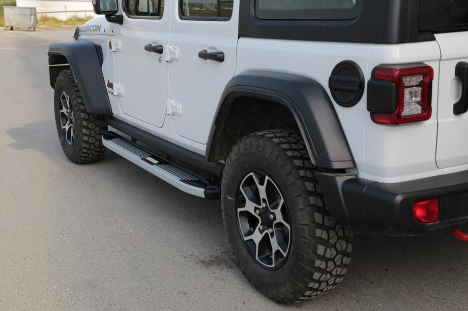Jeep Wrangler 2018- Seitenschweller Mevsim Grey (2 Stk., Aluminium) Image