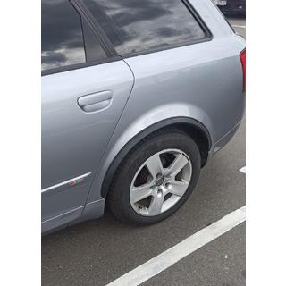 Kotflügelverbreiterungen (4 Stk, schwarz, ABS-Kunststoff) Audi A4 B6 2000-2004 Foto 2