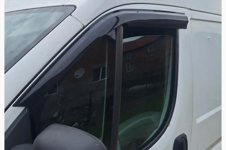 Fiat Ducato 2006-2025 Windabweiser (2 Stk., Sunplex) Foto 7