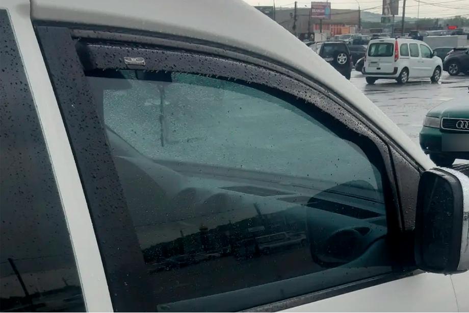 Opel Combo 2019- Windabweiser zum Einstecken (2 Stk, HIC) Image
