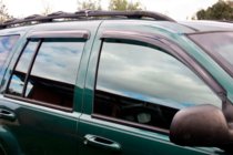 Jeep Grand Cherokee WJ 1999-2004 Windabweiser (4 Stk, HIC) Foto 3