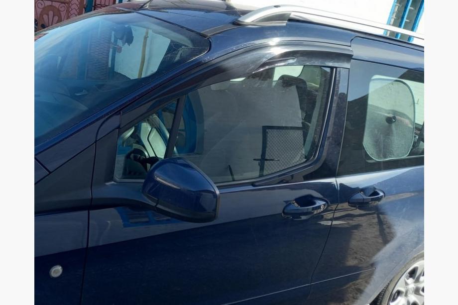 Ford Courier 2014-2023 Windabweiser (2 Stk., Sunplex Sport) Image