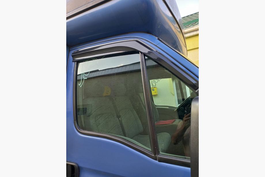 Nissan Interstar 2002-2010 Windabweiser (2 Stk., Sunplex Sport) Image
