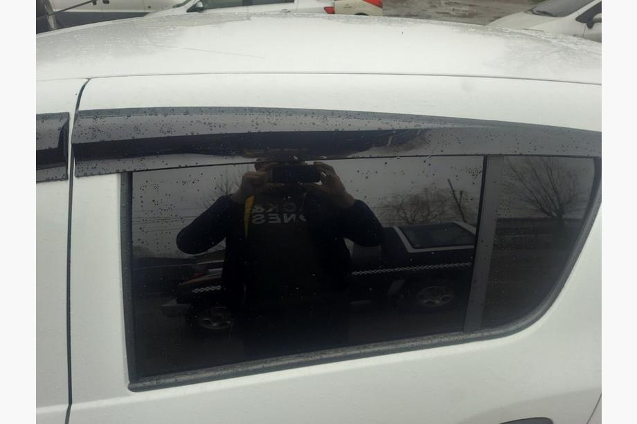 Renault Sandero 2013-2022 Windabweiser (4 Stk., Sunplex Sport) Foto 3