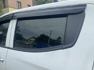 Mitsubishi L200 2015-2024 Windabweiser (4 Stk., Sunplex Sport) Foto 3