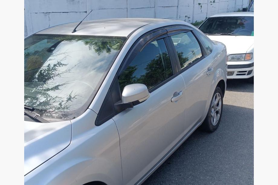 Ford Focus II 2008-2011 Windabweiser SD/HB (4 Stk., Sunplex Sport) Foto 1