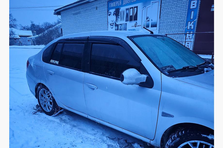 Renault Symbol 2008-2013 Windabweiser (4 Stk., Sunplex Sport) Image