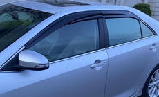 Toyota Camry 2011–2017 Windabweiser Sunplex Sport (2011-2017 EU / 2011-2014 USA, 4 Stk) Foto 1