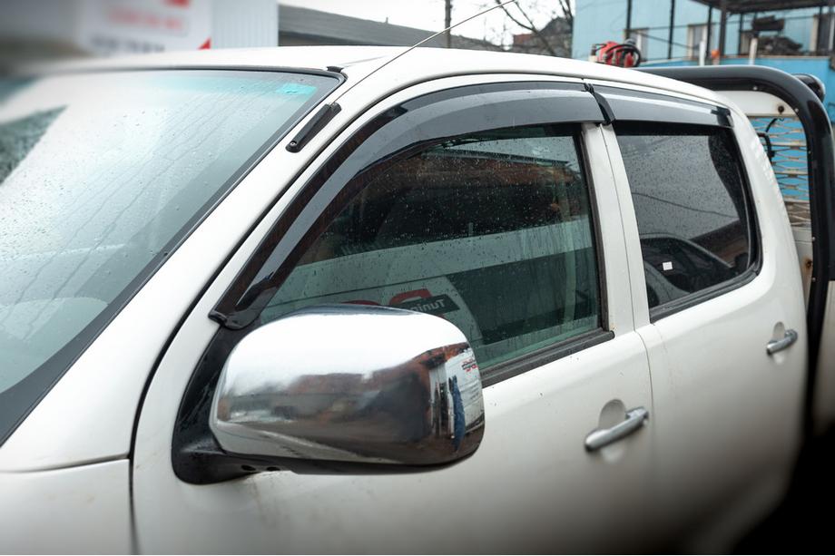 Toyota Hilux 2006-2015 Windabweiser (4 Stk., Sunplex Sport) Image