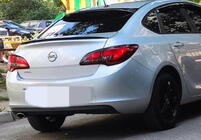 Opel Astra J 2009-2015 Heckspoiler Sedan Lippe (Sunplex, Schwarz) (115cm x 5,5cm) Foto 1
