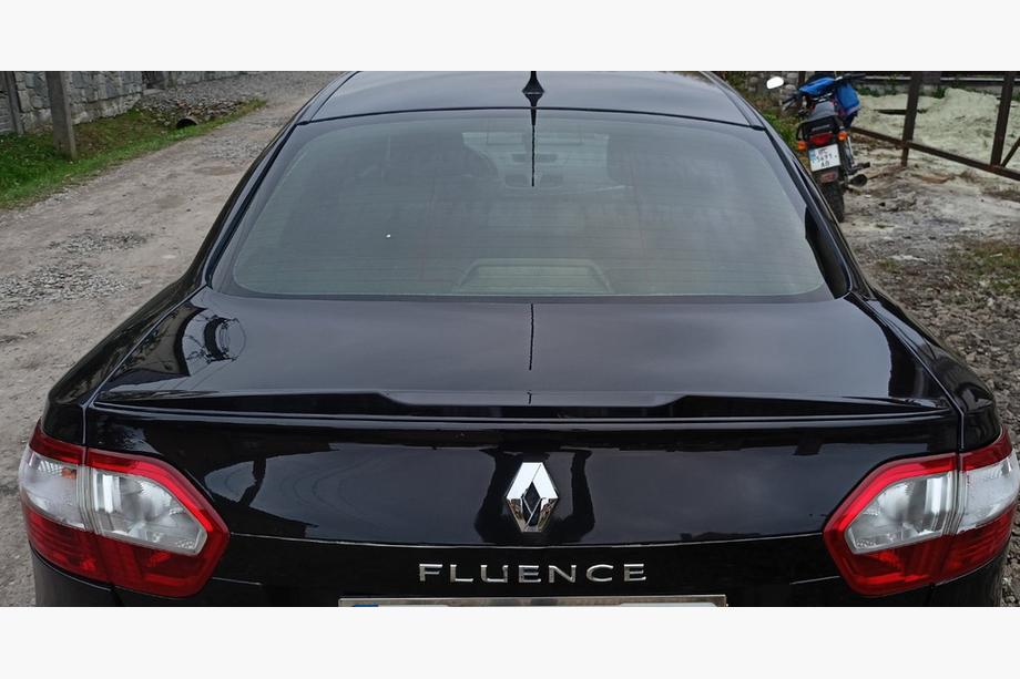 Renault Fluence 2009-2016 Heckspoiler LIP (Sunplex, schwarz) (125,4cm x 7,2cm) Foto 1