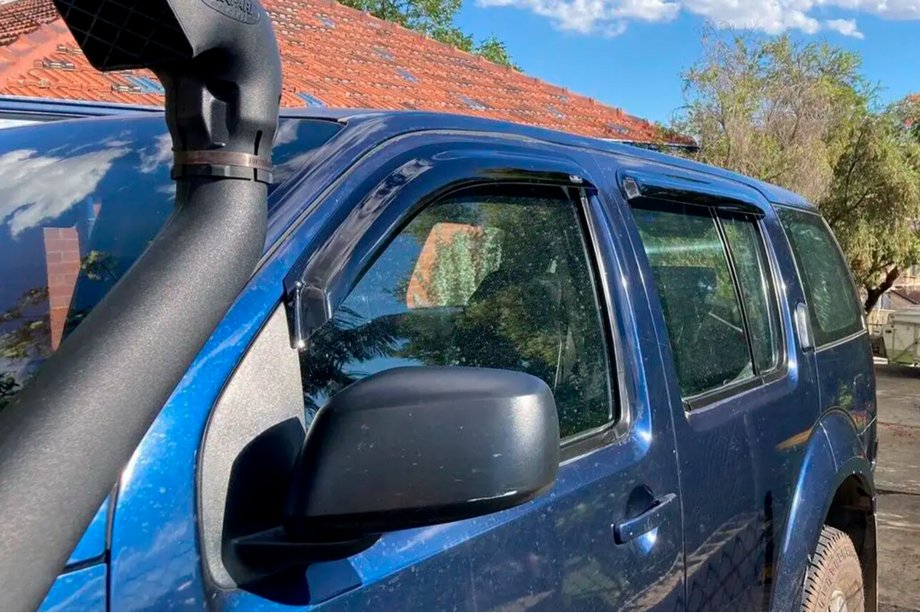 Nissan Pathfinder R51 2005-2014 Windabweiser (4 Stk, HIC) Image