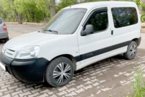Peugeot Partner 1996-2008 Windabweiser 11 cm (2 Stk, HIC) Foto 3