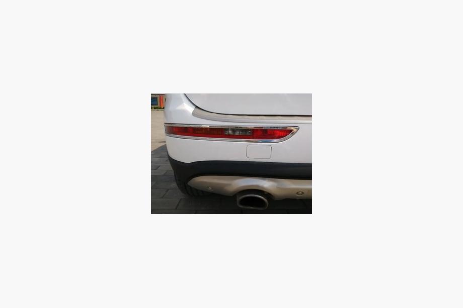 Audi Q5 2008-2017 Abdeckungen für hintere Rückleuchten (2 Stk.) Image