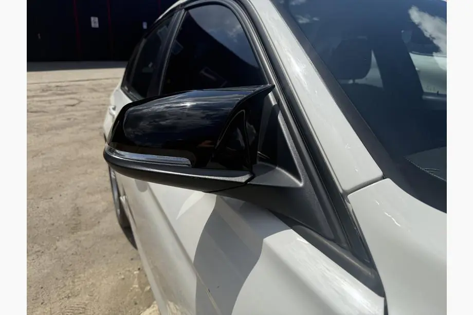 BMW 3 Series F30/F31 2012-2019 Spiegelabdeckungen M-Look (2 Stk) Image