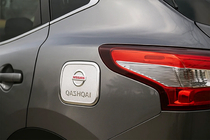 Nissan Qashqai 2014-2021 Tankdeckel Blende Libao (Kunststoff) Foto 2