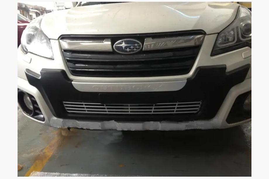Subaru Outback 2009-2014 Frontlippe LIBAO (2013-2015) Image