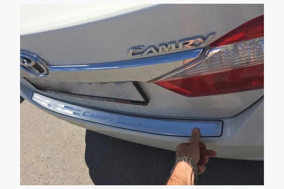 Toyota Camry 2011–2017 Heckstoßstangenschutz Libao Edelstahl Image