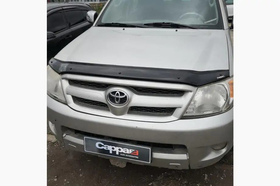 Toyota Hilux 2006-2015 Motorhaubenschutz 2006-2011 (EuroCap) Image