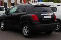 Chevrolet Trax 2012-2023 Chromleiste über dem Kennzeichen Libao (ABS) Foto 1