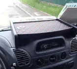 Mercedes Sprinter W901/902/903/904/905 1995–2006 Armaturenbrett Ablage (2000-2006, Schwarz mit roter Naht) Foto 1