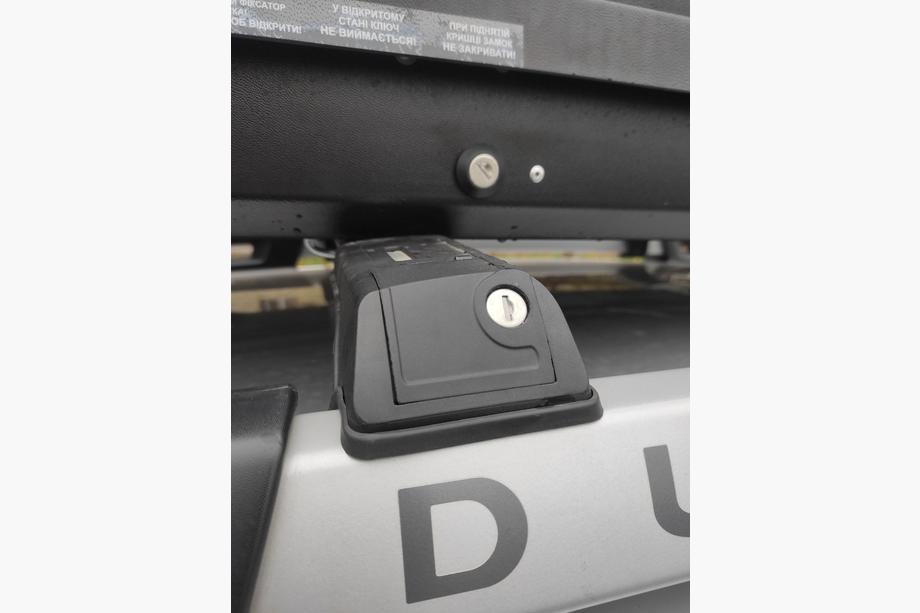 Renault Duster 2008–2017 Dachträger für Reling abschließbar Skybar V1 (2014-2018, 2 Stk) 2014-2018, Schwarz Foto 5