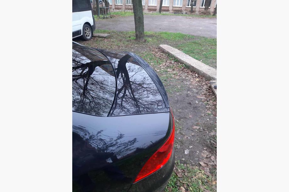 Skoda Superb 2009-2015 Heckspoiler LIP (Sunplex, schwarz) (115,8cm x 6,3cm) Foto 8