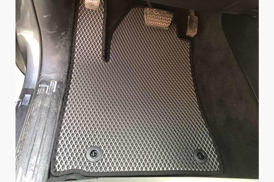 Toyota Tundra 2007-2021 EVA Fußmatten (Schwarz) Image