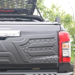 Kunststoff Kofferraumabdeckung Mitsubishi L200 2015-2024 Foto 3