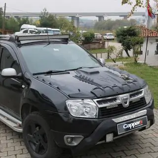 Motorhaubenabdeckung (ABS) Renault Duster 2008–2017 Foto 3