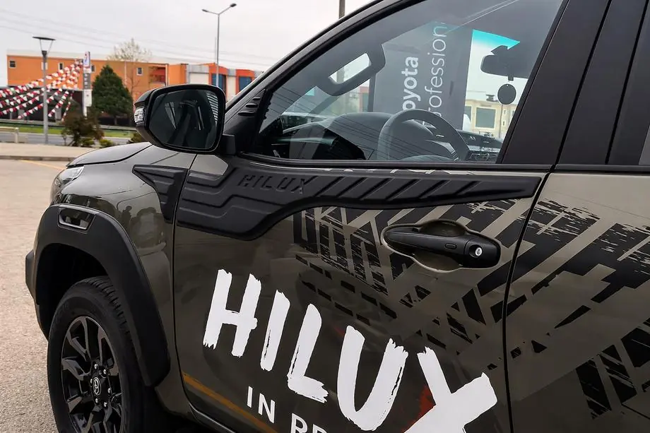 Toyota Hilux 2015- Tuerleisten oben (4 Stk, ABS) Image