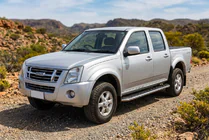 Isuzu D-Max 2002-2011 Seitenschweller Maydos V1 (2007-2012, 2 Stk., Aluminium) Foto 1