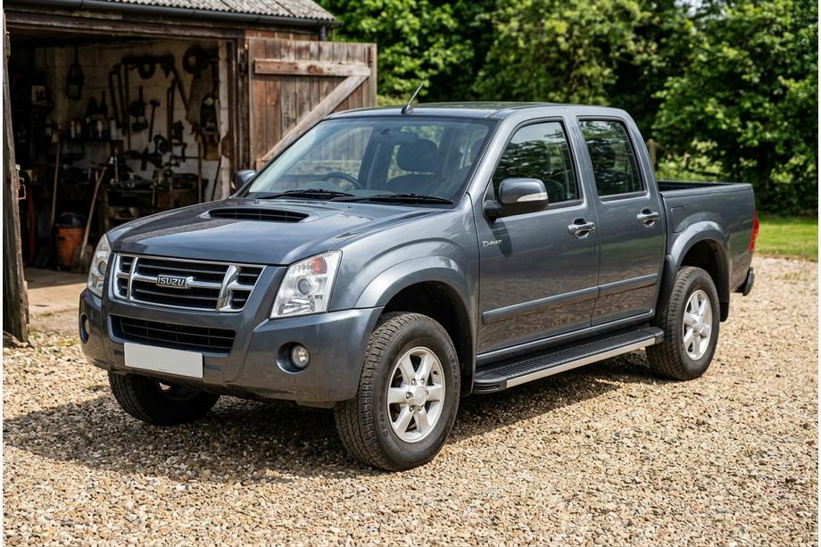 Isuzu D-Max 2002-2011 Seitenschweller Maya V1 (2007-2012, 2 Stk., Aluminium) Image