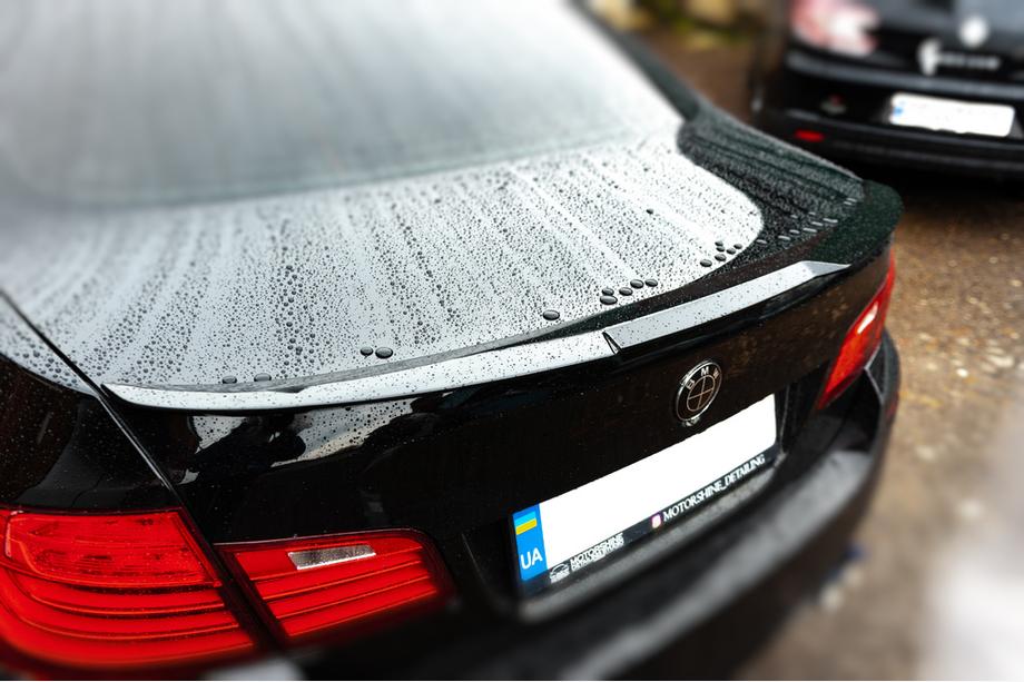 BMW 5 Series F10/F11 2010–2016 Heckspoiler LIP V1 (1234 Upgrade, Schwarz) Foto 5
