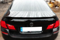 BMW 5 Series F10/F11 2010–2016 Heckspoiler LIP V3 (1234 Upgrade, Schwarz) Foto 4