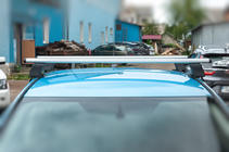 Nissan Leaf 2010-2017 Dachträger für glattes Dach (Chrom, Paar) Foto 5
