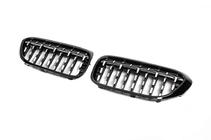 BMW 5er G30/G31 2017–2023 Diamond Silver V2 Nieren (2017-2020, Schwarzer Rahmen) Foto 3