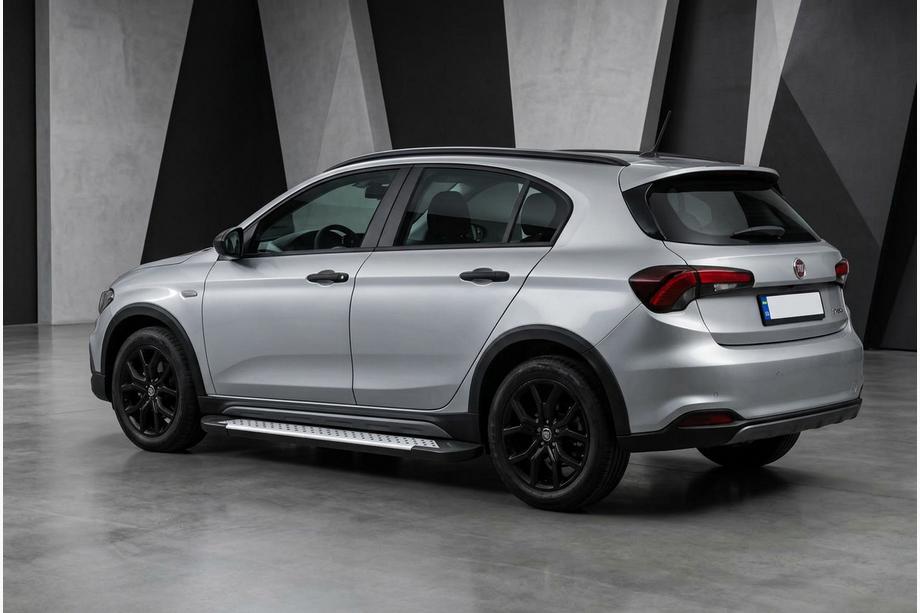 Fiat Tipo Cross 2021- Trittbretter Allmond Grey (2 Stk., Aluminium) Image