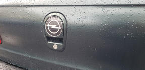 Opel Omega B 1994-2003 Emblem, Türkei Foto 4