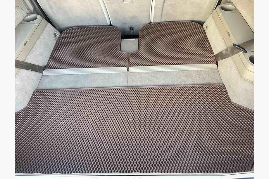 Volvo XC90 2002-2014 Kofferraummatte 3-teilig (EVA, ziegelrot) Image