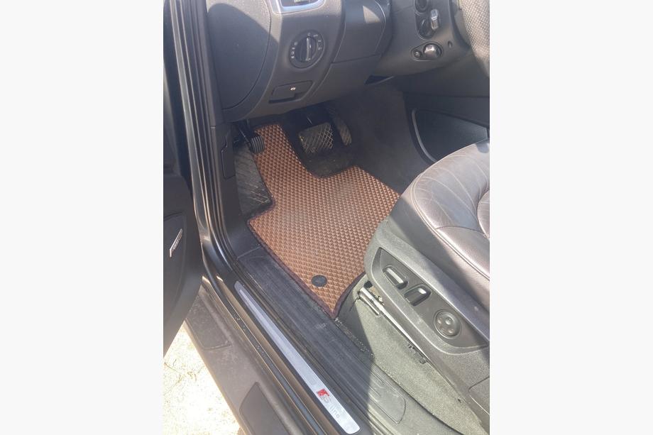 Audi Q7 2005-2015 EVA Fußmatten (ziegelrot) 3 Reihen (6 Matten) Image