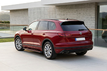 Volkswagen Touareg 2018- Seitenschweller Maya Red (2 Stk., Aluminium) Foto 1