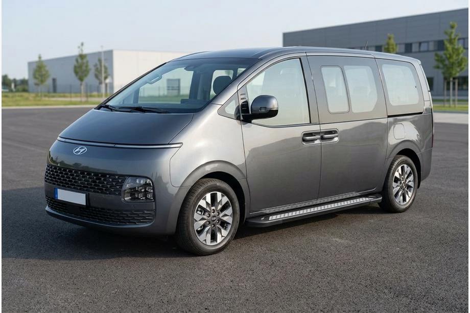 Hyundai Staria 2021- Seitenschweller Vision New Black (2 Stk., Aluminium) Image