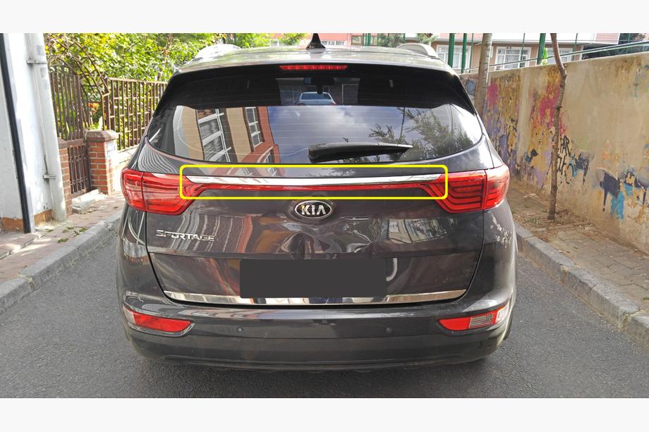 Kia Sportage 2015-2021 Chromleiste über dem Kennzeichen (2019-2021, Edelstahl) Foto 1
